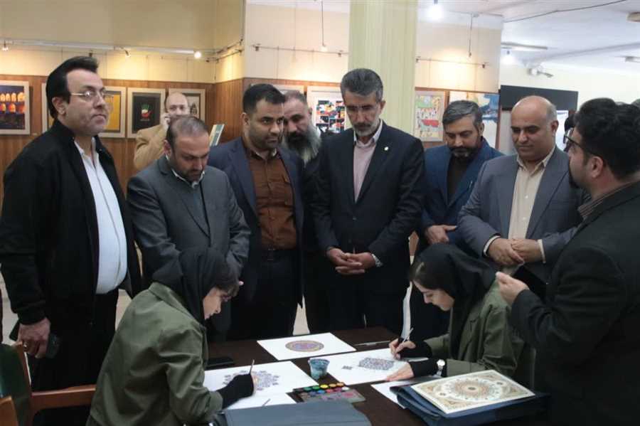 برپایی نمایشگاه هنرهای تجسمی جوانان برگزیده 14 استان کشور در قائم‌شهر 