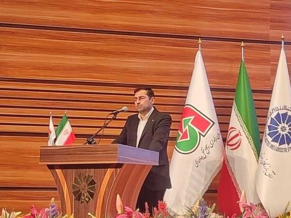 طرح نوسازی ناوگان حمل و نقلی استان را پیگیری می‌کنم 